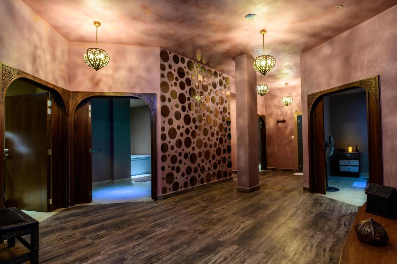 Baobab Tree Hôtel&Spa Mahajanga Exterior foto