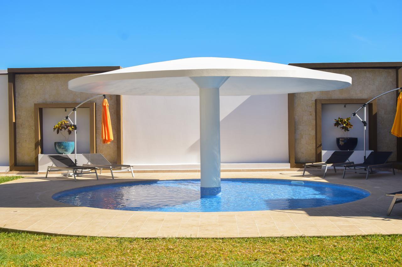 Baobab Tree Hôtel&Spa Mahajanga Exterior foto